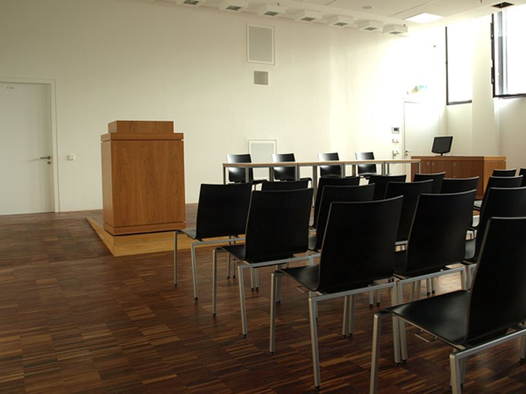 Das Auditorium im Jacob-und-Wilhelm-Grimm-Zentrum der Humboldt-Universität zu Berlin (Audimax) - Bild 1