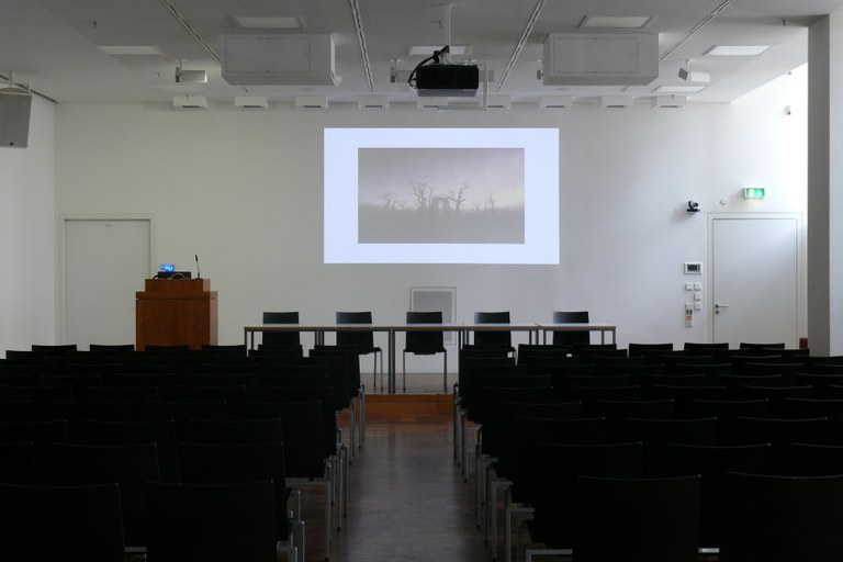 Auditorium mit Beamer