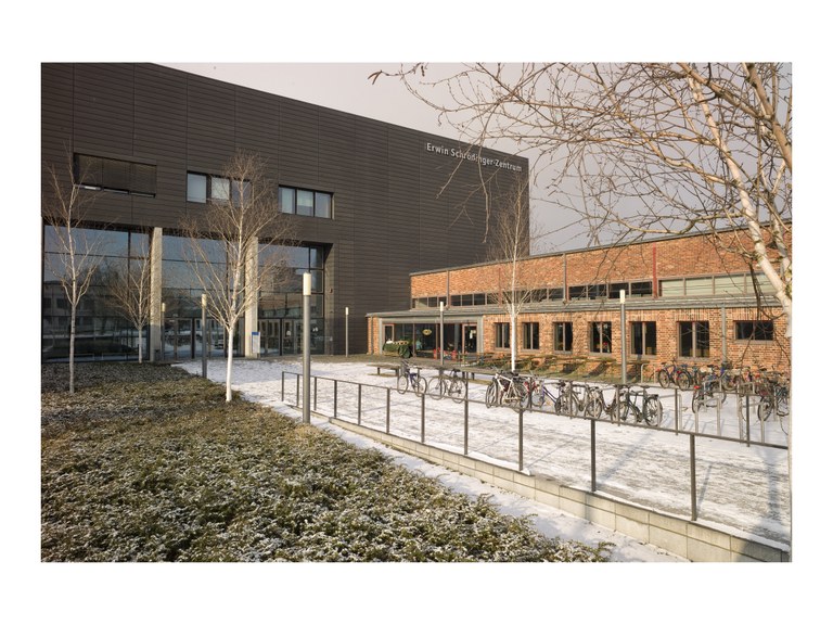 Humboldt-Universität zu Berlin - Universitätsbibliothek - Erwin-Schrödinger-Zentrum - Außenansicht